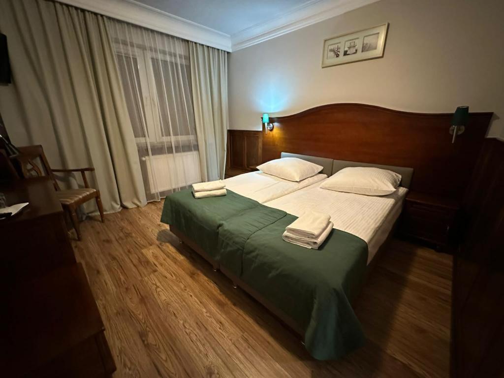 Hotel Kresowianka Konin  Exterior photo